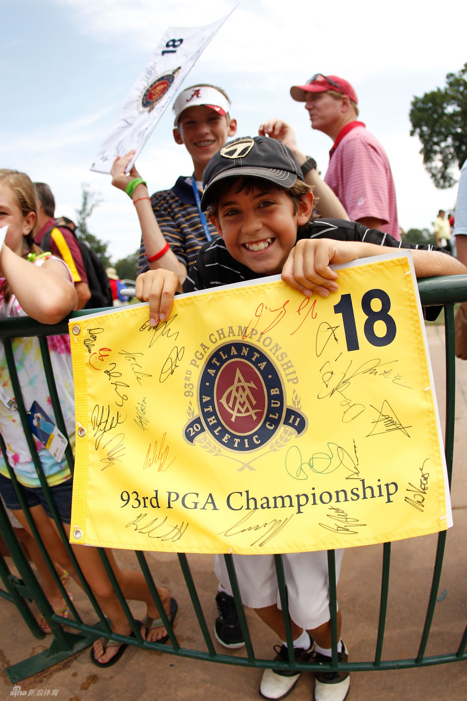 关于多伦多猛龙发布备战花絮，赛后回应争议，法甲任务艰巨，资深球员宣示担当的信息