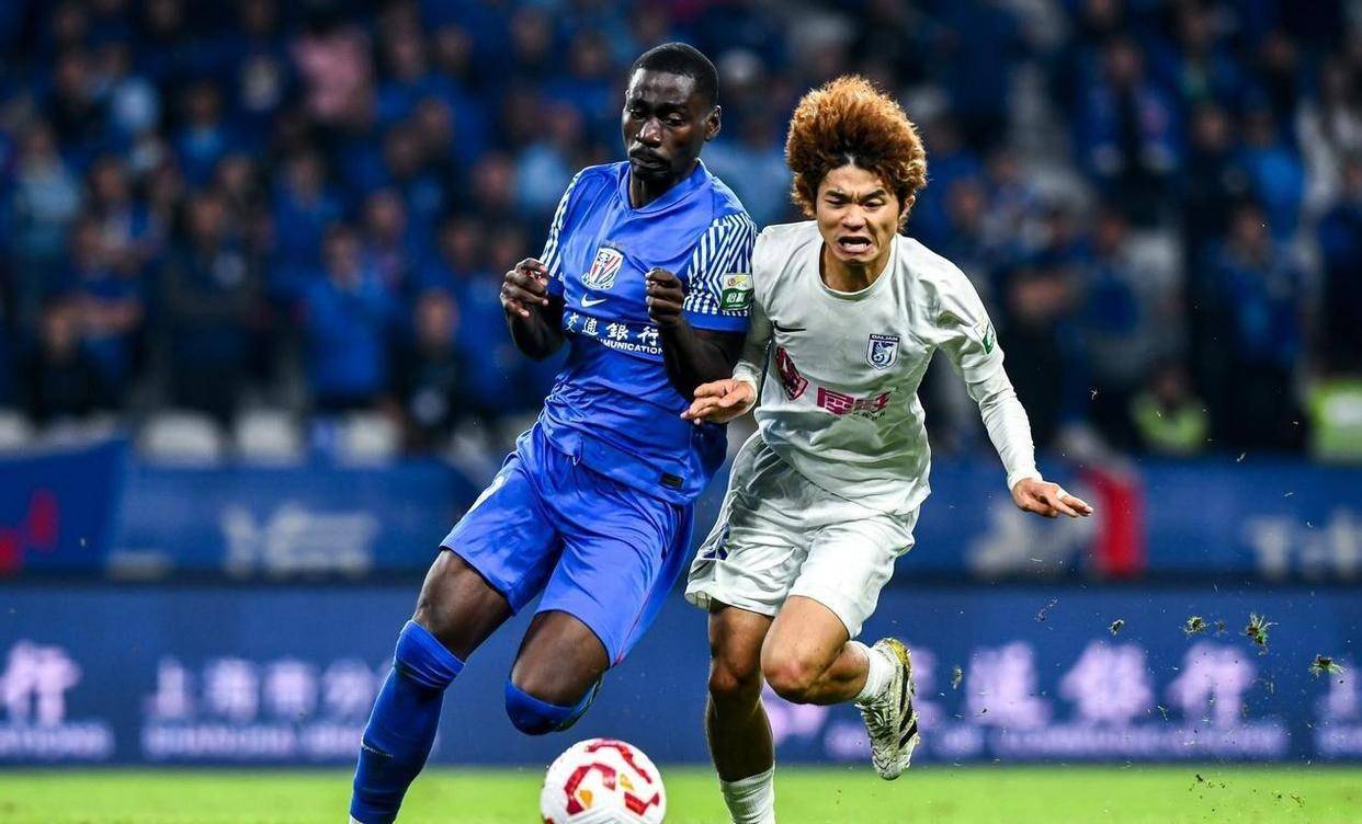 赛地聚焦：中超集结日热度飙升；门兴格拉德巴赫外线爆发；气氛紧张；团队化学反应显著的简单介绍-九游平台