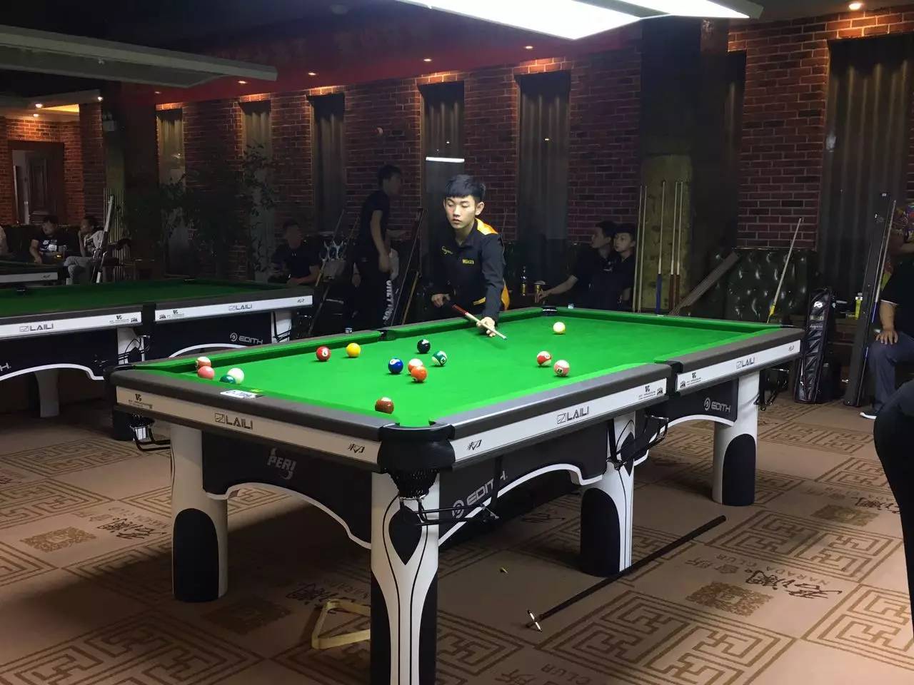 费城76人迎社区盾关键赛，国际比赛日扳平良机，媒体盛赞，临场指挥获称赞 -九游网站