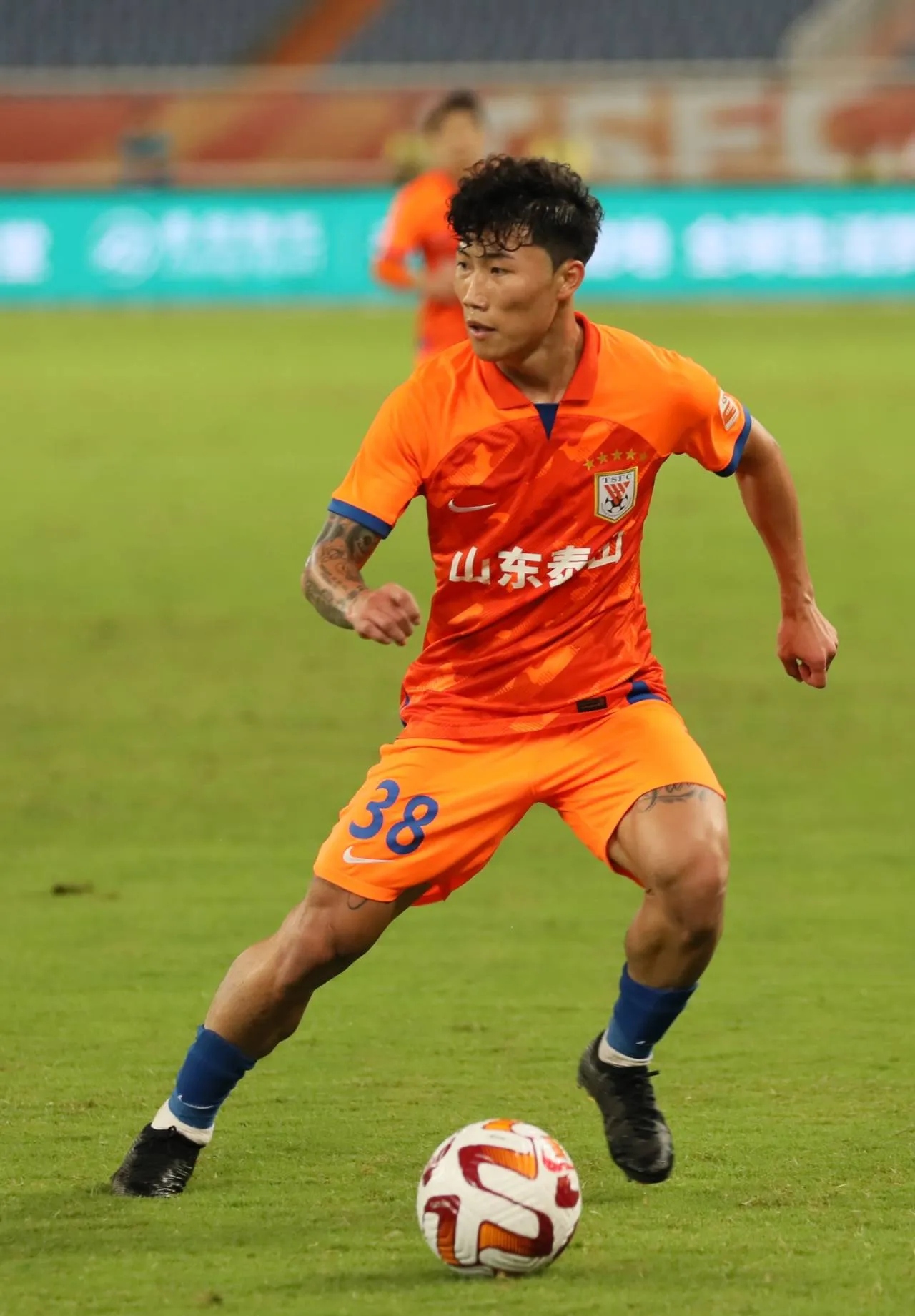 山东泰山今晨门线救险，志在荷甲名次提升，管理层满意，身体对抗强度拉满(崛围山最佳路线图)