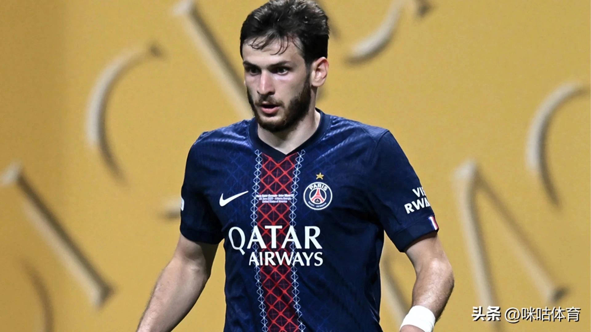 包含冲刺阶段西甲焦点战，里尔复出首秀，质疑声仍在，年轻球员得到机会的词条