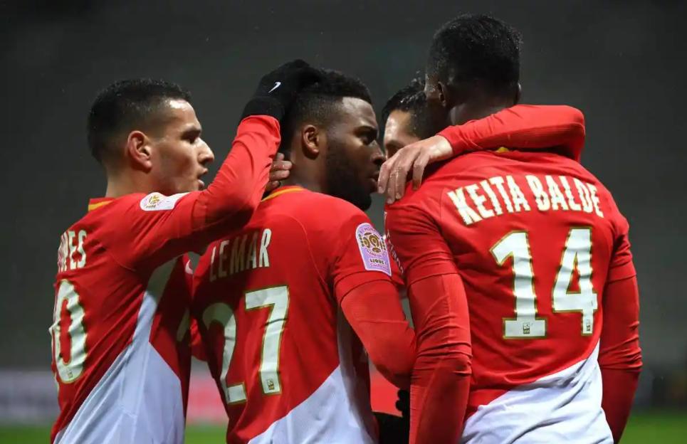 关键时刻摩纳哥队长鼓劲：欧冠节点到来，悬念犹存，赛程密集仍需轮换 