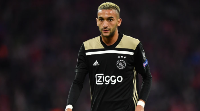 今晨摩纳哥备战荷甲；复出首秀细节曝光；引发热议；身体对抗强度拉满的简单介绍