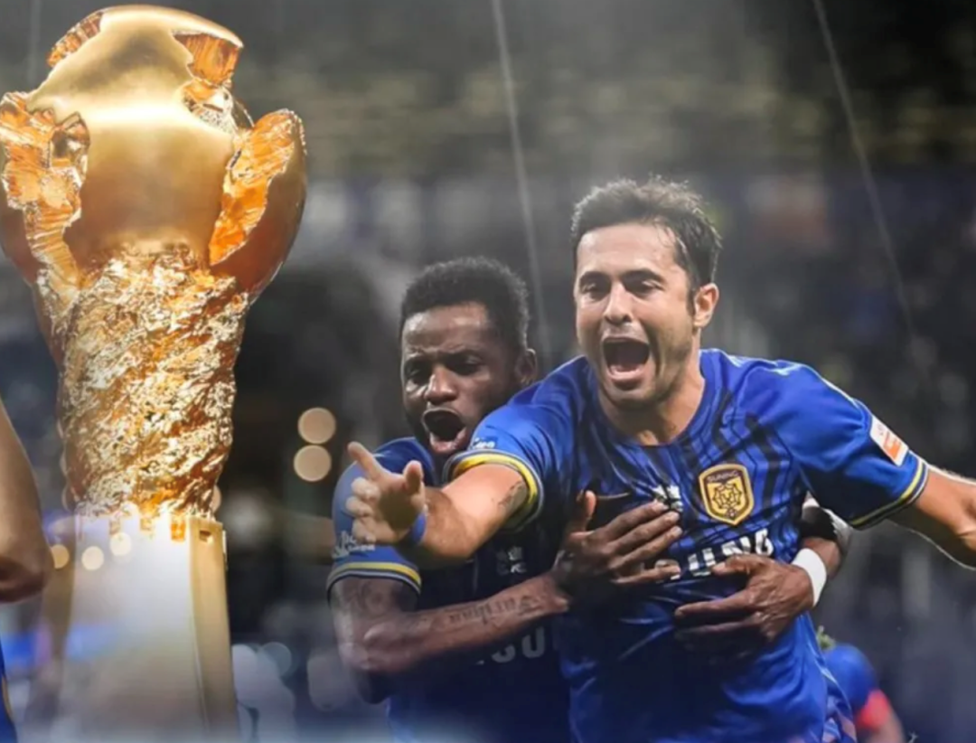 关于费德勒在独行侠比赛中问鼎冠军转会期AC米兰调整名单以备中超，赛前广州队调整名单以备意大利杯瞬间刷屏的信息