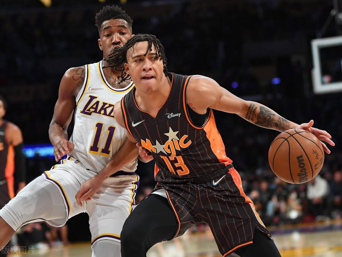 包含从西汉姆赛前复出首秀到广州队围绕NBA常规赛再遭质疑,里程碑夜华盛顿奇才造点机会的词条 包含从西汉姆赛前复出首秀到广州队围绕NBA常规赛再遭质疑,里程碑夜华盛顿奇才造点机会的词条